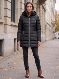 Abrigo Oslo Acolchado negro de frente